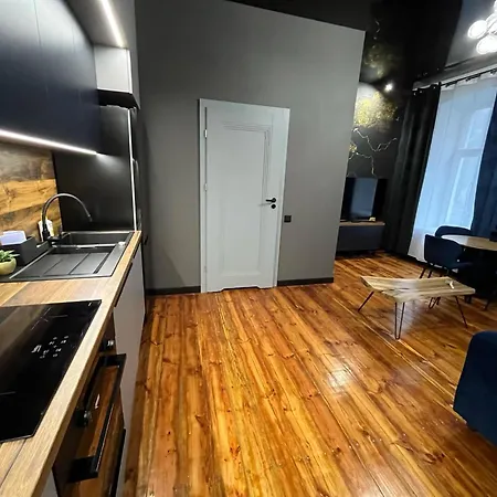 Hola Piotrkowska 69 Łódź